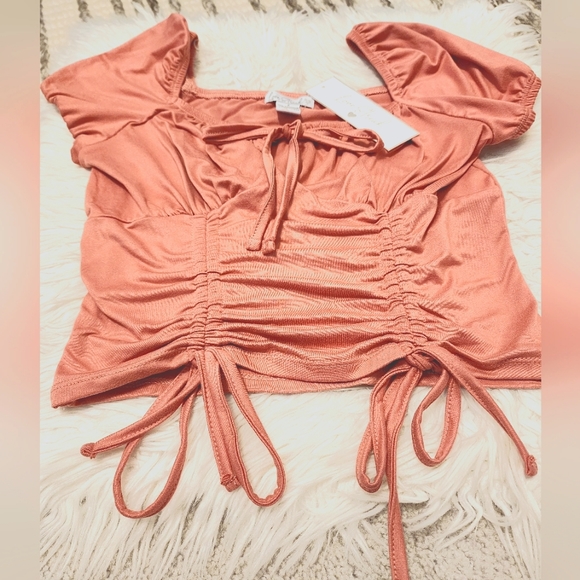 Cropped Top_Salmon Pink_Size Small - Picture 4 of 4